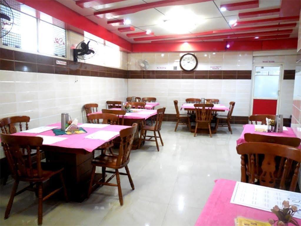 Hotel Caveri Madikeri Exterior photo